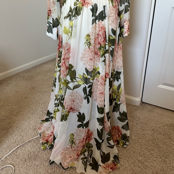 Alexa B Nites Maxi Floral Dress - Picture 9 of 9